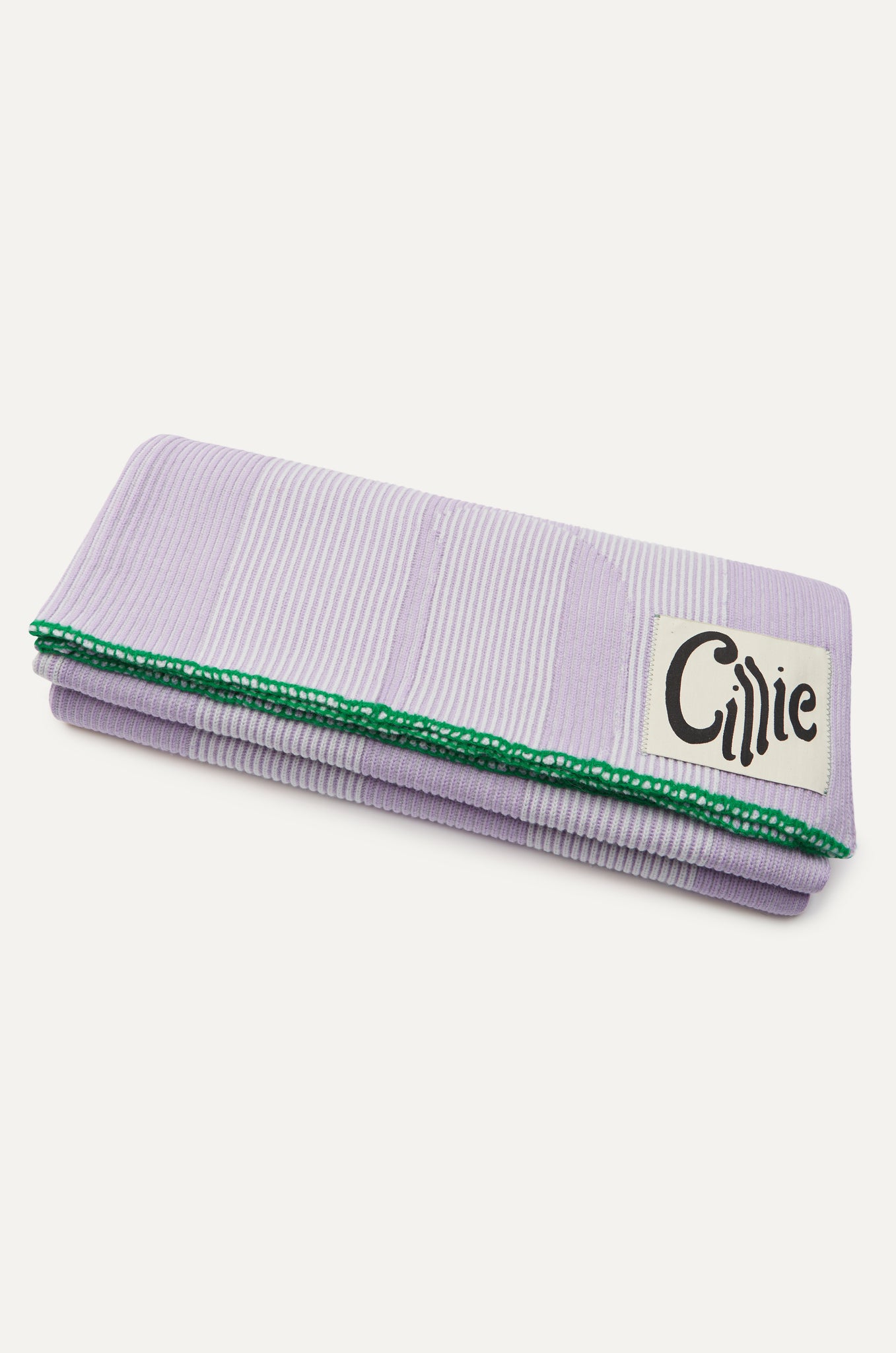 T_003 | Knitted Inverse Throw | Cabbage